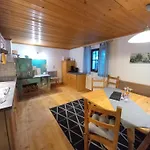 S'rastl Direkt Mit Bergpanorama Apartamento
