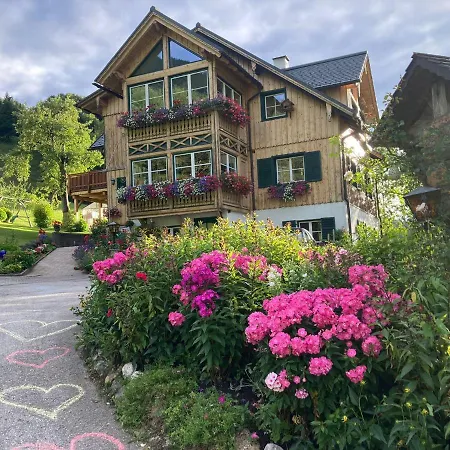 S'rastl Direkt Mit Bergpanorama *