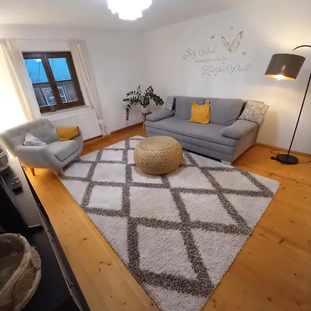 S'rastl Direkt Mit Bergpanorama