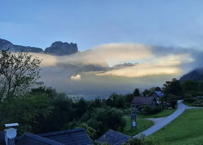 S'rastl Direkt Mit Bergpanorama Διαμέρισμα *