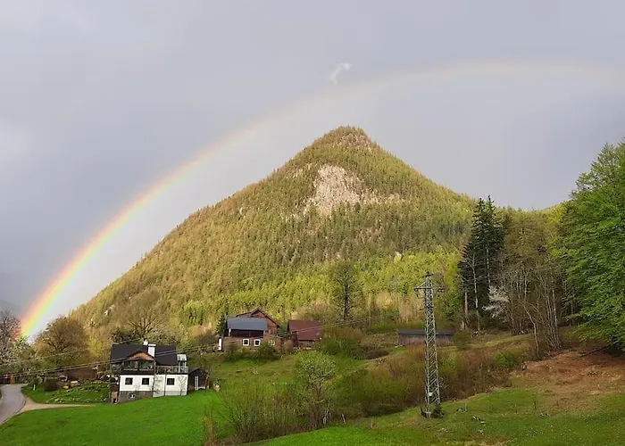 S'rastl Direkt Mit Bergpanorama * Grundlsee